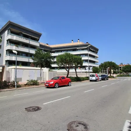 Al20 4 Pax, Playa Fenals, Costa Brava * יורט דה מאר